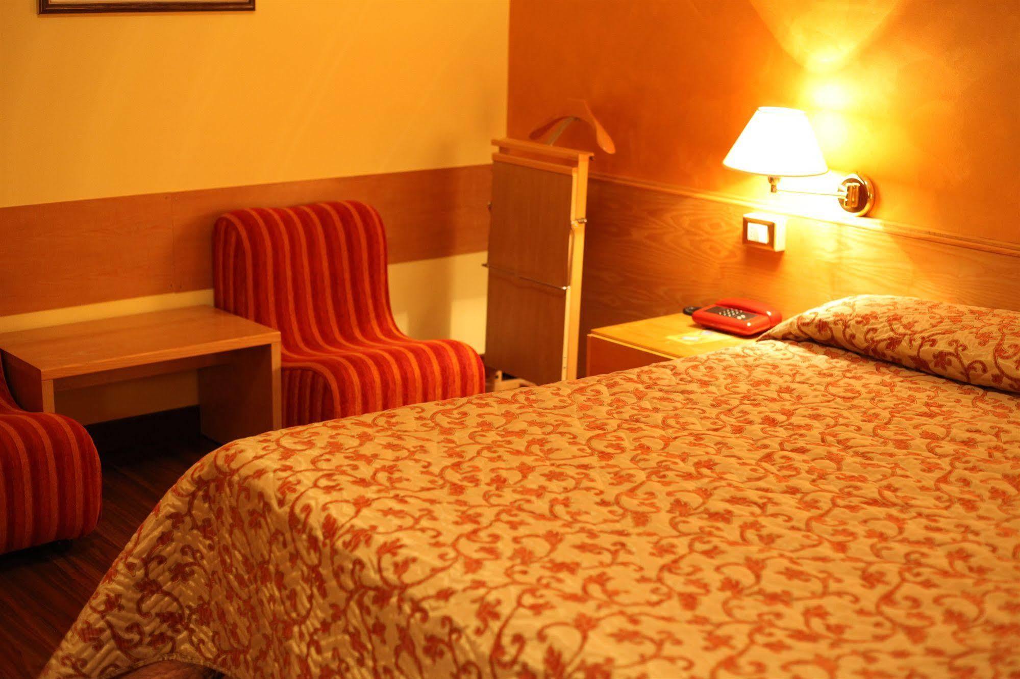 לנצ'יאנו Hotel Anxanum מראה חיצוני תמונה