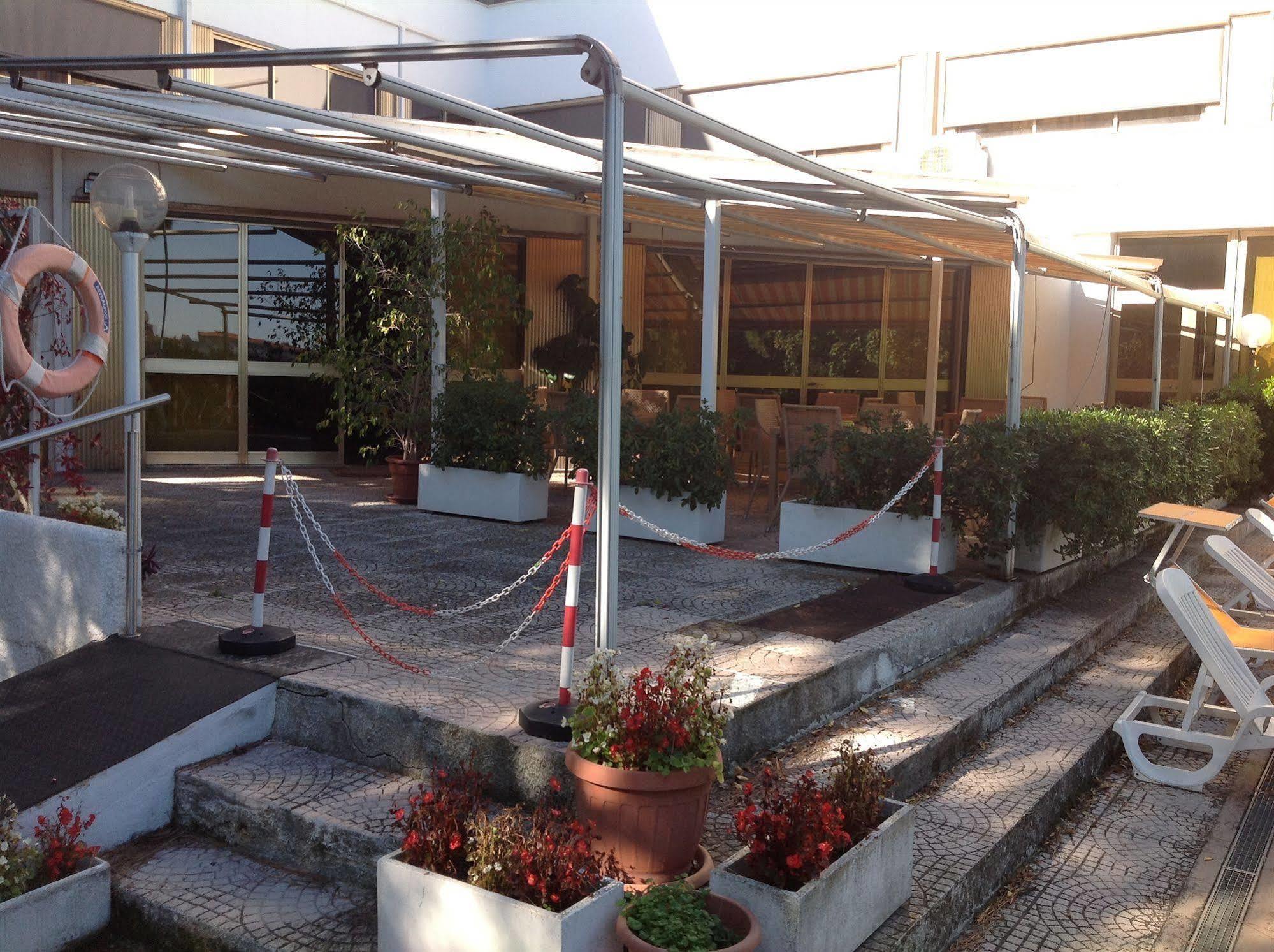 לנצ'יאנו Hotel Anxanum מראה חיצוני תמונה
