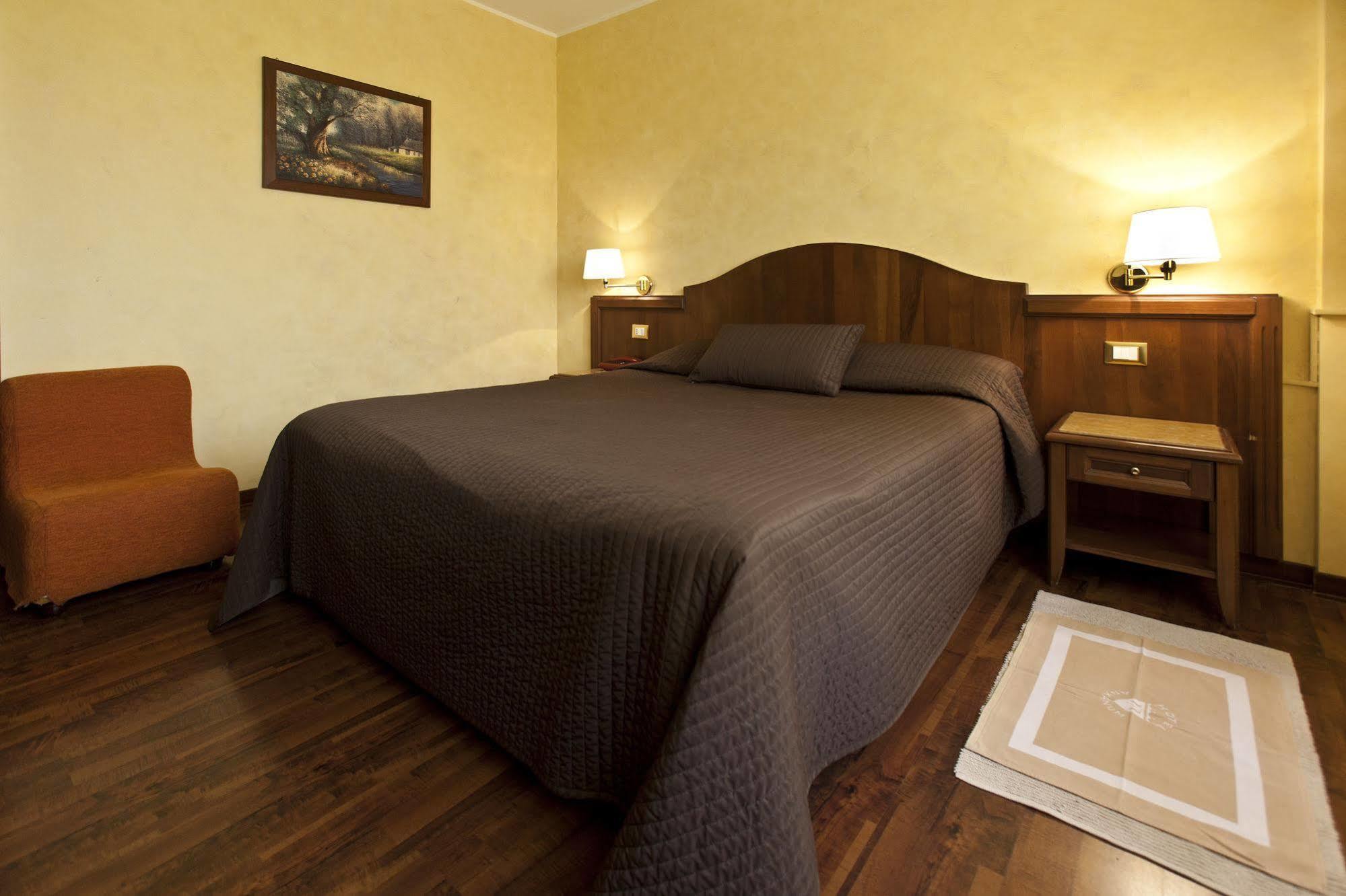 לנצ'יאנו Hotel Anxanum מראה חיצוני תמונה